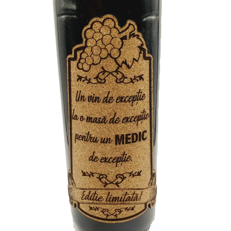 Un vin de exceptie la o masa de exceptie, eticheta pluta cu mesajv